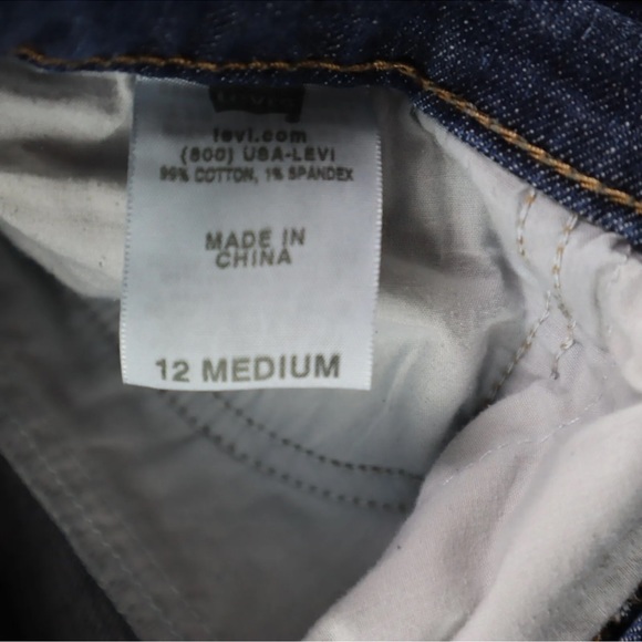 LEVI’S Perfectly Slimming Boot Cut 512 Jeans Size 12 Medium - Picture 3 of 11